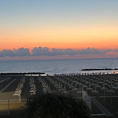 Hotel Cliff Rimini Exteriér fotografie