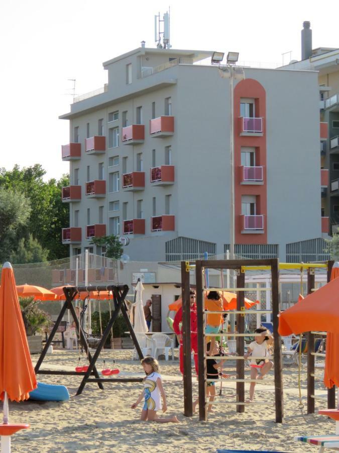 Hotel Cliff Rimini Exteriér fotografie